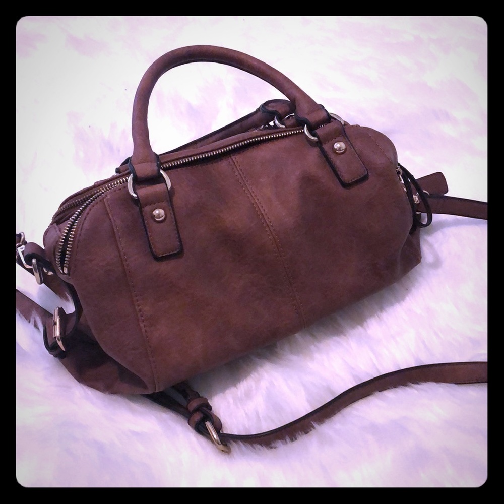 100% vegan leather by Urban Expressions